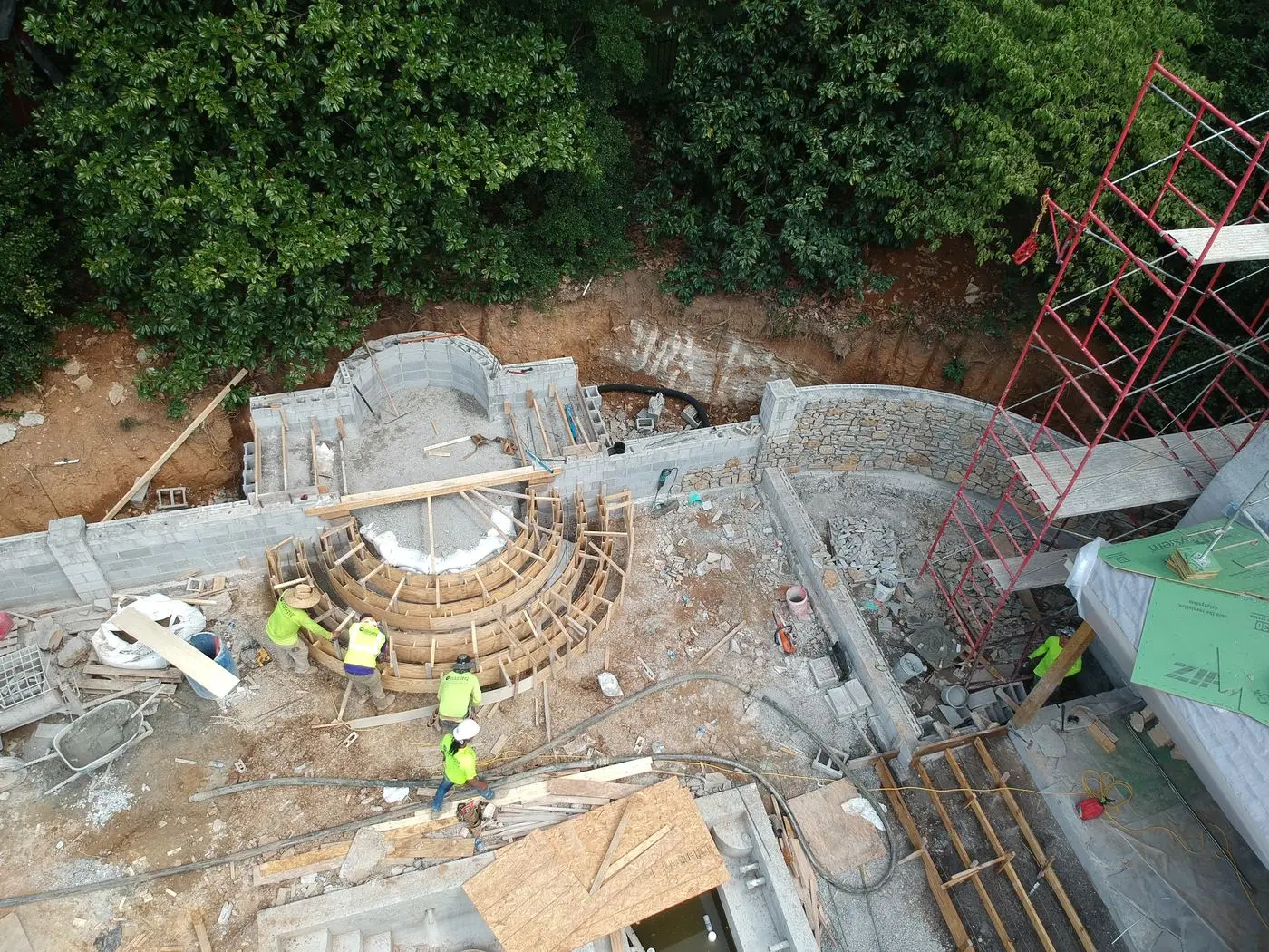 Pumas Concrete, Site Topography Assessment during Retaining Walls in Nashville