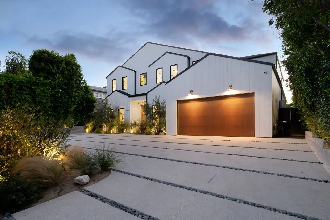 Pumas Concrete California Sand Finish driveway project in Nashville, TN
